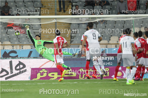 پرسپولیس  0  -پیکان  1   (96/06/26)-علیرضا بیرانوند,