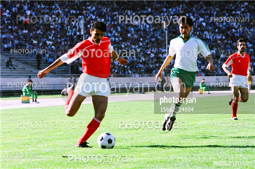 بازیکنان دهه های مختلف فوتبال ایران 2-رضا عابدیان,محمدحسن انصاری فر,