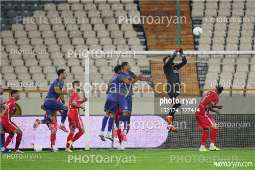  پرسپولیس 1- گل گهر  1 (1400/08/15)-