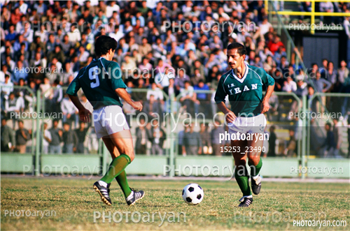 بازیکنان دهه های مختلف فوتبال ایران 2-محمد خاکپور,