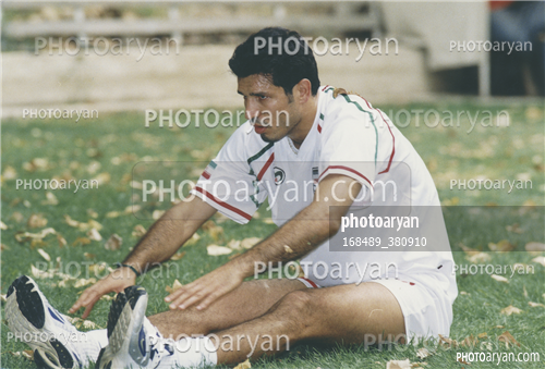 بازیکنان دهه های مختلف فوتبال ایران 38-