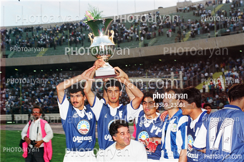 بازیکنان دهه های مختلف فوتبال ایران 2-مهدی پاشازاده,محمدرضا مهرانپور,علی حاج اکبری,