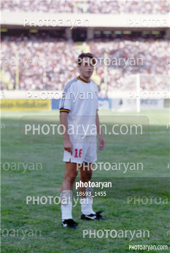 بازیکنان دهه های مختلف فوتبال ایران 3-رضا شاهرودی,