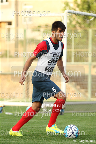 تمرین پرسپولیس در ورزشگاه خیریه عمل 96/02/23-حامد آقایی,