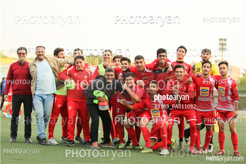 پرسپولیس 2-استقلال  0 (98/08/17)-محمد برزگر,