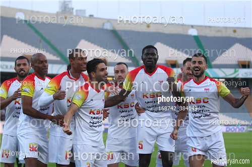 پرسپولیس 4-فولاد خوزستان 2  (1402/12/18)-