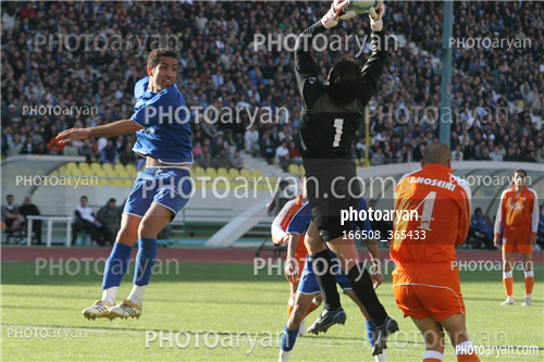 استقلال 0-سایپا 0  (1384/12/13)-