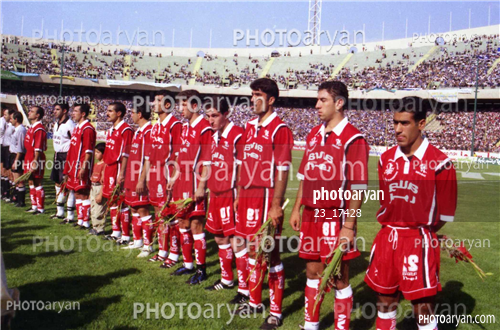 پرسپولیس  دهه 70-افشین پیروانی,اسماعیل حلالی,بهروز رهبری فر,حسین عبدی,حمید استیلی,مهدی هاشمی نصب,علی انصاریان,داوود فنایی,پایان رافت,هادی مهدوی کیا,