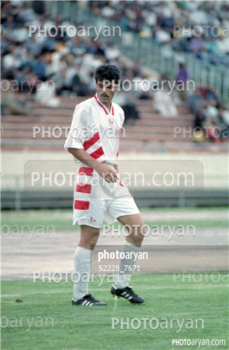 بازیکنان دهه های مختلف فوتبال ایران 12-حسین خطیبی,