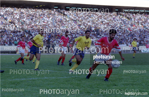 بازیکنان دهه های مختلف فوتبال ایران24 -