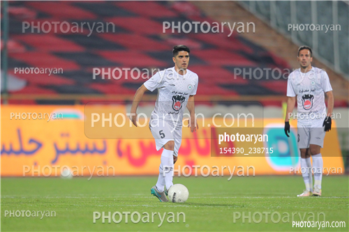 پرسپولیس 2- ذوب آهن  0 (1400/10/03)-