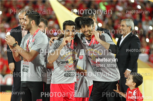 جشن قهرمانی تیم فوتبال پرسپولیس 96/01/30-علیرضا بیرانوند,وحید امیری,ابوالفضل درویشوند,