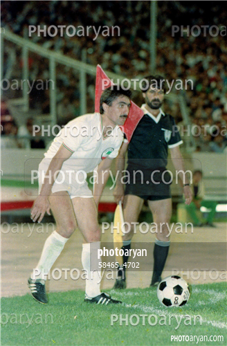 بازیکنان دهه های مختلف فوتبال ایران 15-ناصر محمدخانی,