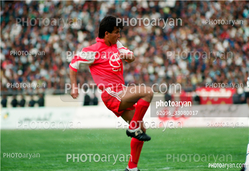 بازیکنان دهه های مختلف فوتبال ایران 19-حمید استیلی,