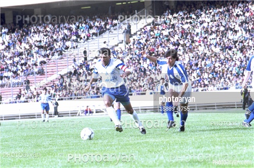 بازیکنان دهه های مختلف فوتبال ایران 3-صادق ورمزیار,بیژن طاهری,