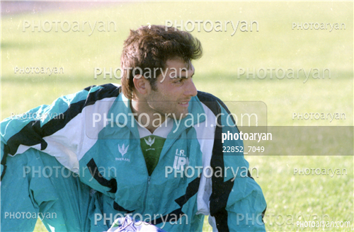 بازیکنان دهه های مختلف فوتبال ایران 9-هادی طباطبایی,