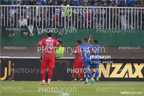 پرسپولیس 0-استقلال  0  (1404/09/14)-