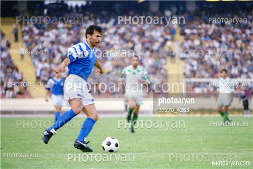 بازیکنان دهه های مختلف فوتبال ایران 11-امیر موسوی نیا,