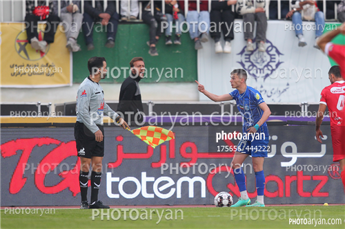 پرسپولیس 0-استقلال  0  (1404/09/14)-