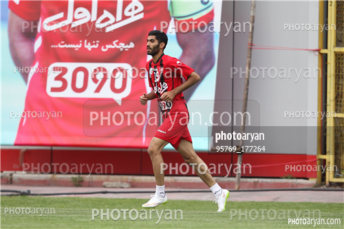 تمرین پرسپولیس در ورزشگاه درفشی فر 95/02/13-محمد انصاری,