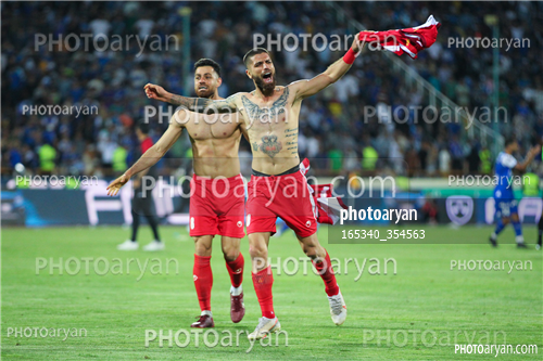 استقلال 1-پرسپولیس 2  (1402/03/10)-مرتضی پور علی گنجی,ميلاد سرلک چيوا,