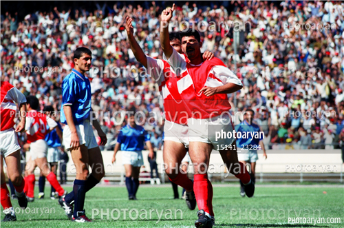 بازیکنان دهه های مختلف فوتبال ایران 2-مجتبی محرمی,مرتضی کرمانی مقدم,