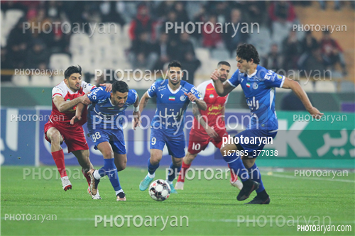 پرسپولیس 1-استقلال 1  (1402/9/23)-