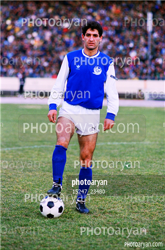 بازیکنان دهه های مختلف فوتبال ایران 2-مرتضی یکه,