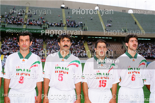 بازیکنان دهه های مختلف فوتبال ایران 1-افشین پیروانی,حمید استیلی,کریم باقری,علی اکبراستاداسدی,
