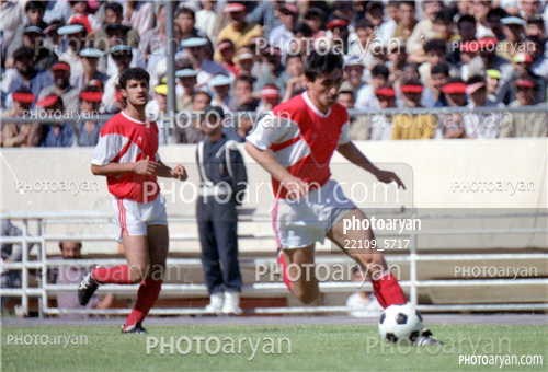 بازیکنان دهه های مختلف فوتبال ایران 7-ناصر محمدخانی,مصطفی قنبرپور,