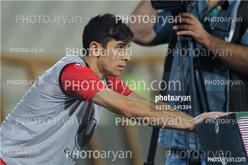 پرسپولیس 1- صنعت نفت  0 (98/06/25)-فرشاد احمدزاده,