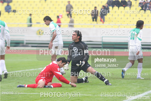 پاس 2-پرسپولیس 1 (1384/10/20)-