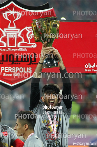 جشن قهرمانی تیم فوتبال پرسپولیس 96/01/30-علیرضا بیرانوند,