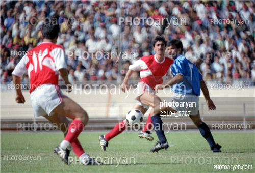 بازیکنان دهه های مختلف فوتبال ایران 7-فرشاد پیوس  Farshad Pious,ناصر محمدخانی,