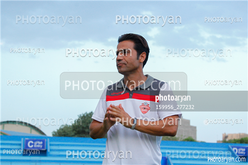 آریو اسلامشهر 3- شاهین بجنورد  0  (1401/03/23)-ابوالفضل شعبانی یگانه,