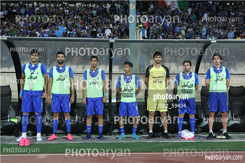 استقلال 1-تراکتورسازی 0-96/05/20-جابر انصاری,سید حسین حسینی,علی قربانی,مهدی قایدی,عبدالعظیم گوگ,آرمین سهرابیان,محمد جواد محمدی,