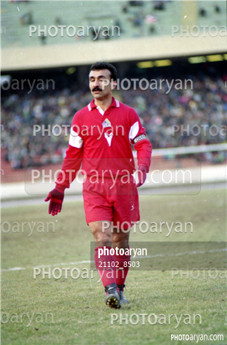 بازیکنان دهه های مختلف فوتبال ایران 4-نادر دست نشان,