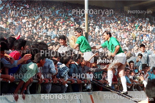 بازیکنان دهه های مختلف فوتبال ایران 2-حمید درخشان,ناصر محمدخانی,