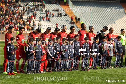 پرسپولیس 2-تراکتور سازی 0 (98/11/06)-محمد انصاری,شجاع خلیل زاده,علیرضا بیرانوند,وحید امیری,علی علیپور,سید جلال حسینی,کمال کامیابی نیا,مهدی ترابی,احمد نورالهی,مهدی شیری,Christian Osaguona (کریستین اوساگونا),ایستاده تیم پرسپولیس,