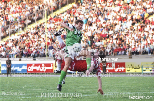 بازیکنان دهه های مختلف فوتبال ایران 3-ادموند بزیک,