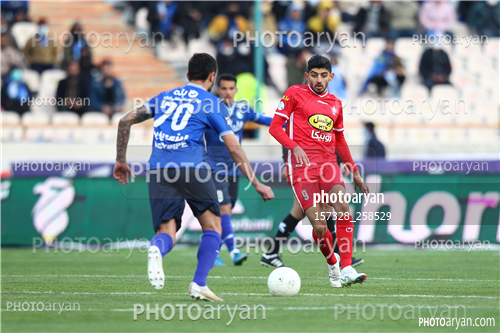 استقلال 1- پرسپولیس  1 (1400/12/26)-