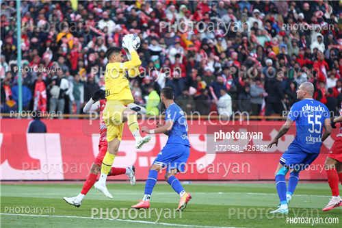 پرسپولیس 2-استقلال 1 (1403/12/09)-