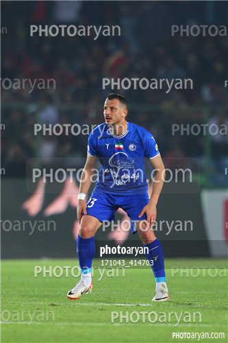 استقلال 0-تراکتور 2    (1403/08/10)-