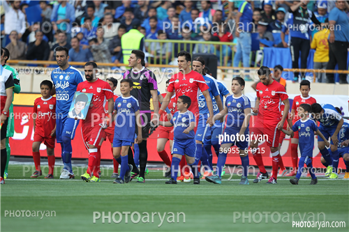 استقلال 2 - تراکتورسازی 3 (95/02/19)-فرزاد حاتمی,محمدرضا اخباری,حنیف عمران زاده,محمد ایران پوریان,مهدی کیانی,