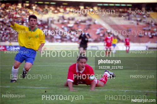 بازیکنان دهه های مختلف فوتبال ایران 34 -