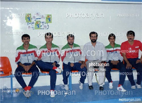 بازیکنان دهه های مختلف فوتبال ایران 12-محسن عاشوریَ,رضا عابدیان,نادر محمدخانی,محسن گروسی,علی پروین  Ali Parvin,