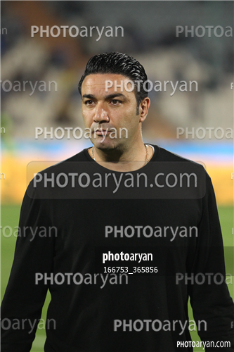 استقلال 3-هوادار 2  (1402/07/28)-