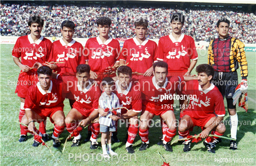 عکسهای تیمی پرسپولیس  دهه 70-افشین پیروانی,مهدی مهدوی کیا,بهروز رهبری فر,حسین عبدی,حسن شیر محمدی,علی دایی  Ali Daei,نیما نکیسا,داوود محبوب,محمود کلهر,