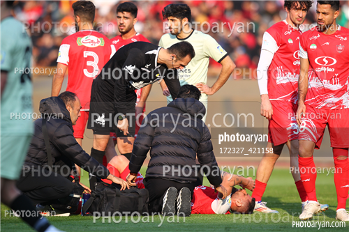 پرسپولیس  2-تراکتور  0    (1403/11/07)-