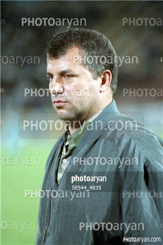 بازیکنان دهه های مختلف فوتبال ایران 15-علی پروین  Ali Parvin,